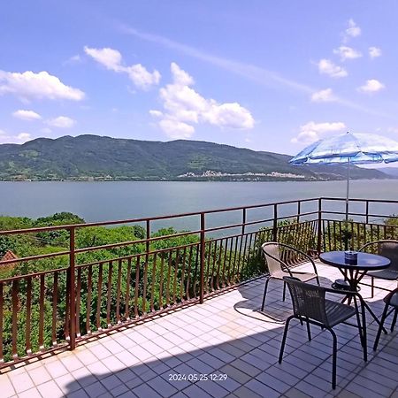 Apartman Duric Donji Milanovac Buitenkant foto